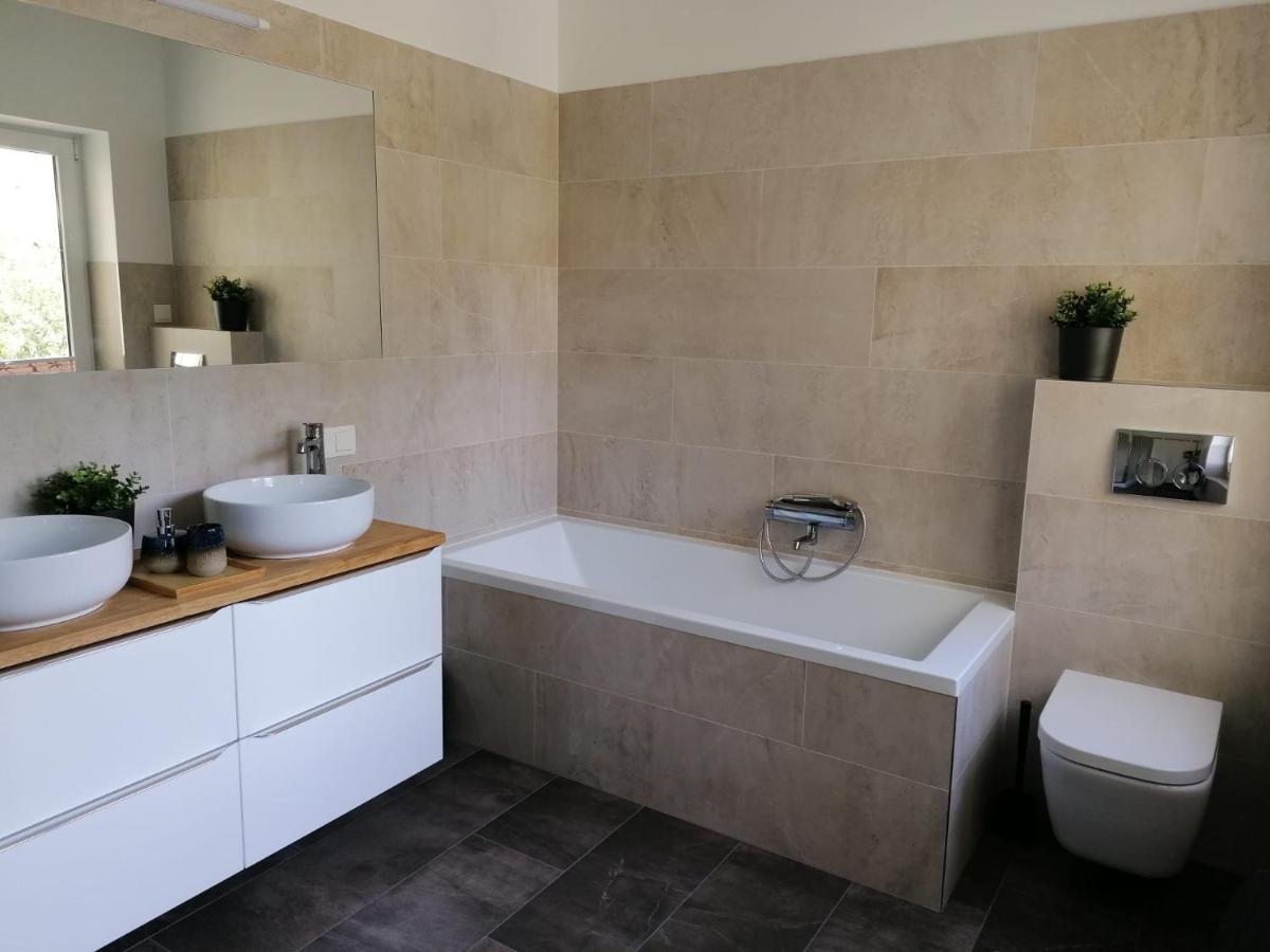 Townhouse Altstadt Wismar Upper Apartment Mit Zwei Terrassen Екстер'єр фото