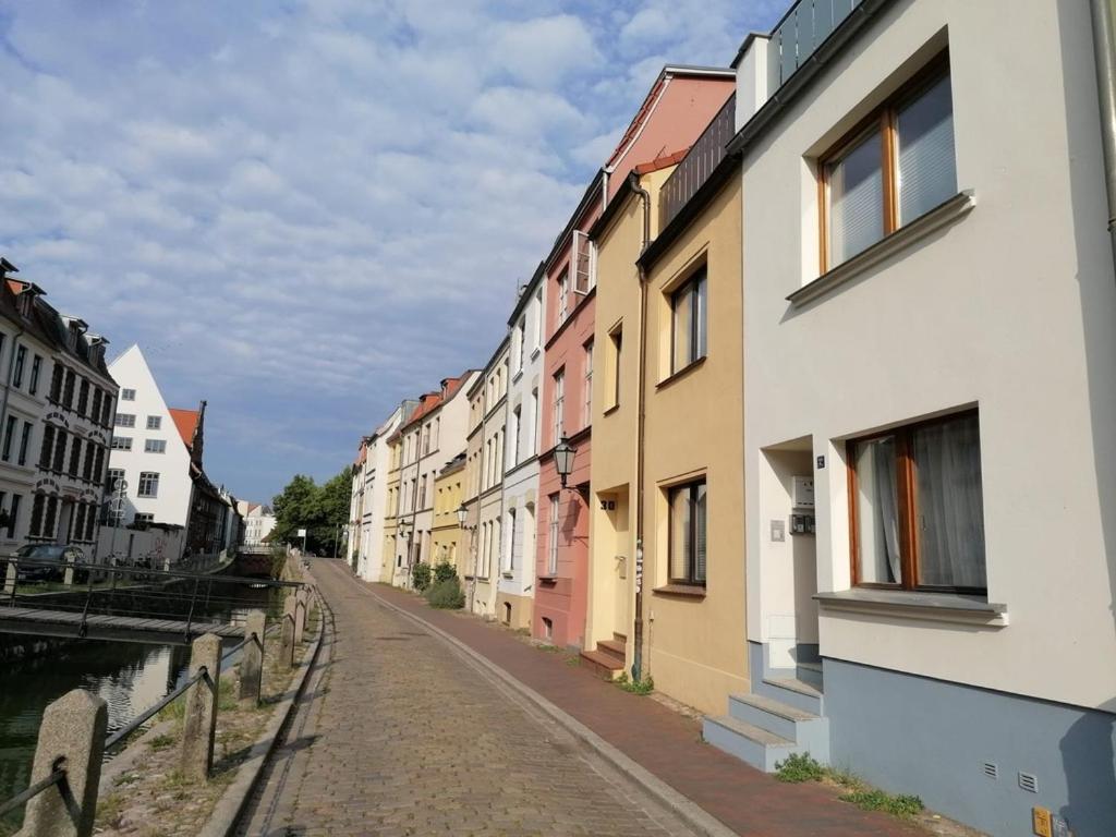 Townhouse Altstadt Wismar Upper Apartment Mit Zwei Terrassen Екстер'єр фото