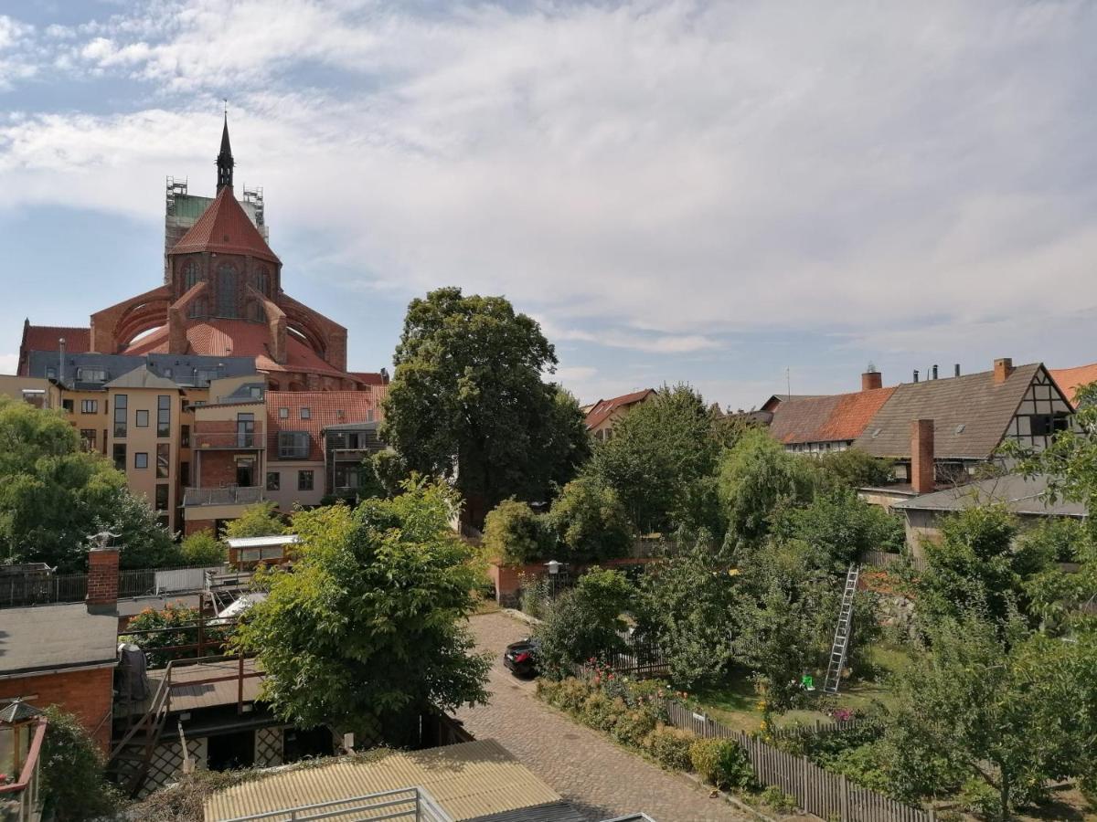 Townhouse Altstadt Wismar Upper Apartment Mit Zwei Terrassen Екстер'єр фото