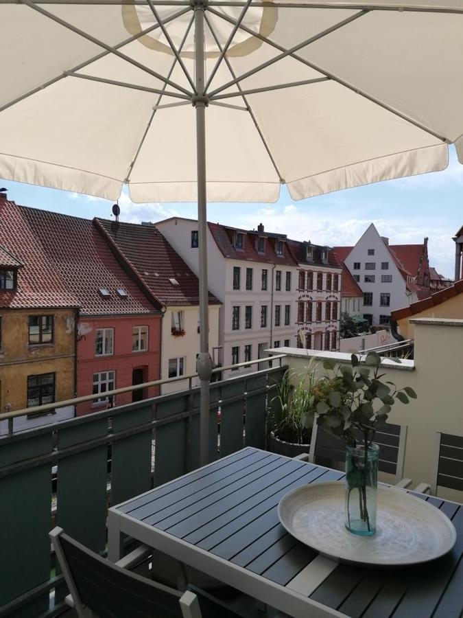 Townhouse Altstadt Wismar Upper Apartment Mit Zwei Terrassen Екстер'єр фото